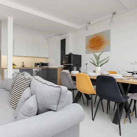 Cityview Two-Storey Apartment Hala Mirowska Warsaw By Noclegi Renters * Varşova