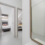 דירה Cityview Two-storey Hala Mirowska By Renters