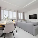 Cityview Two-storey Hala Mirowska By Renters Lägenhet